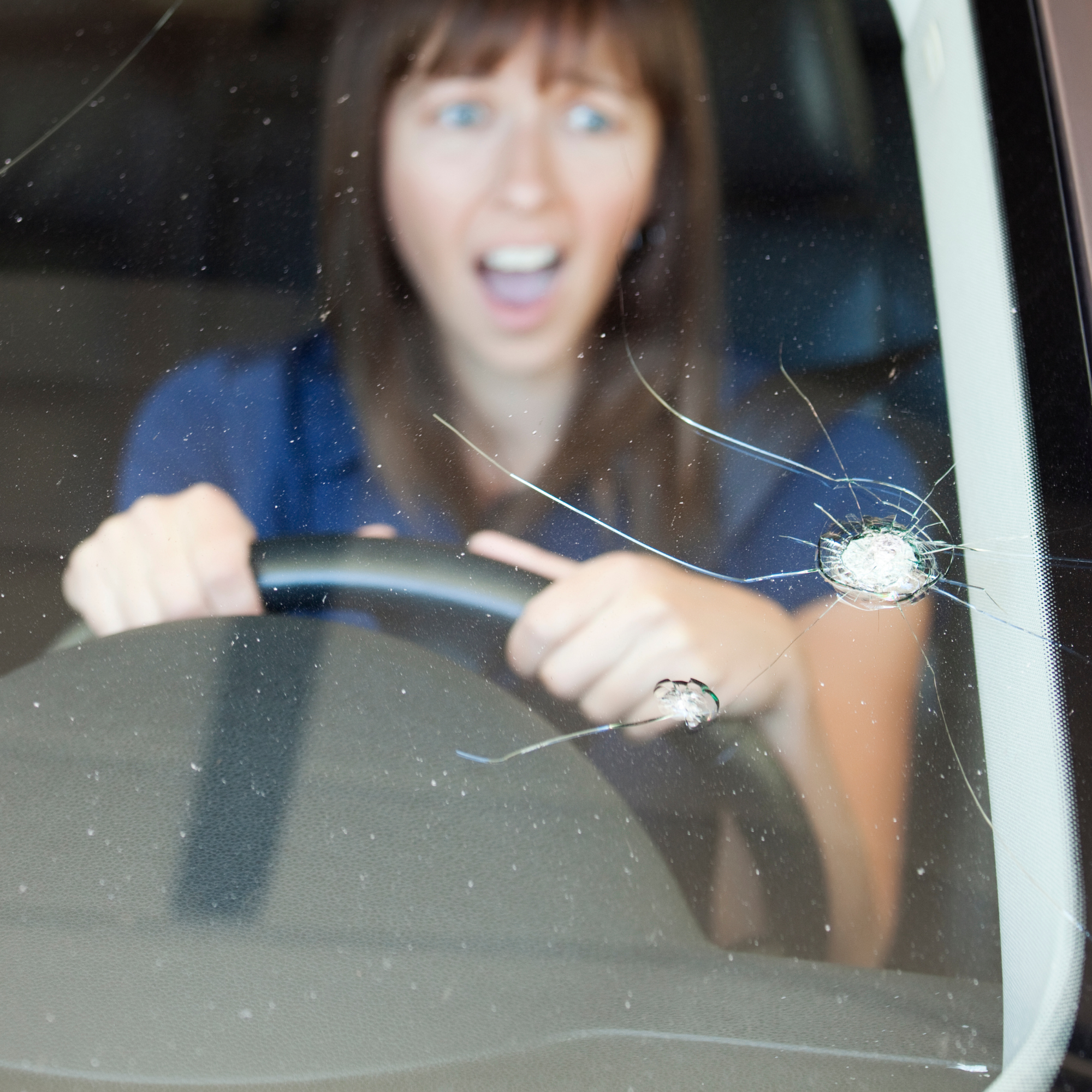 How to Tell If Your Windshield Needs Repaired or Replaced - See Thru Auto Glass Akron